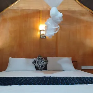 Pidurangala View Treehouse Homestay